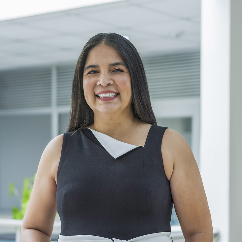 Maria Elena Romero Decana FCSH